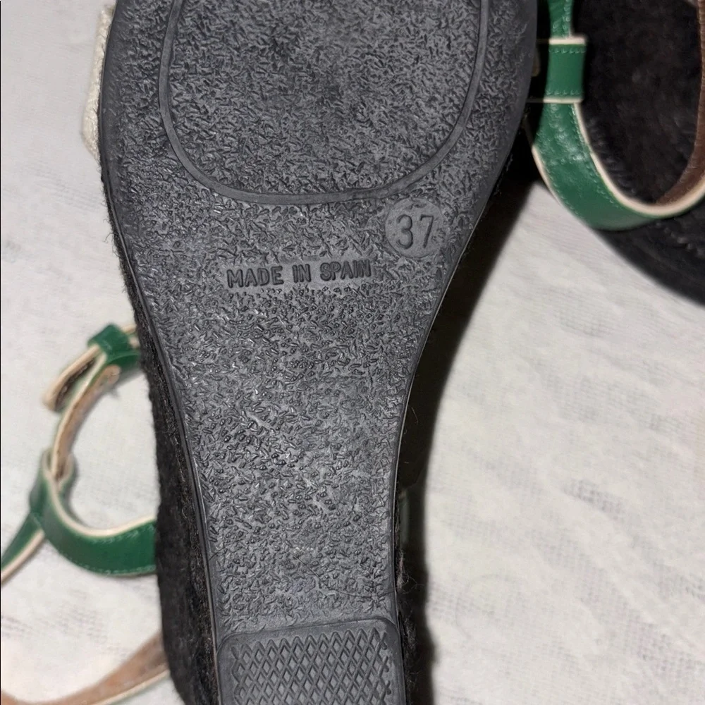 BNWOT Green and Cream Wedge Espadrille by Marc Jacobs